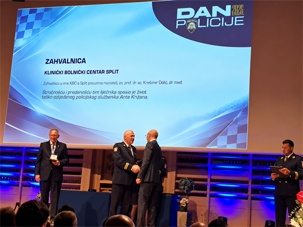KBC-u Split zahvalnica za liječenje policijskog službenika Ante Križana
