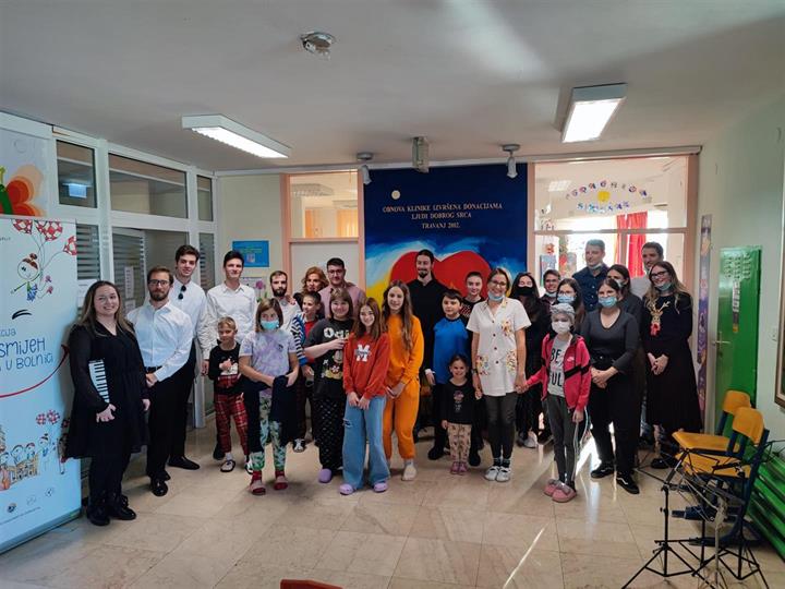 Studenti UMAS-a održali prigodni koncert na Klinici za dječje bolesti