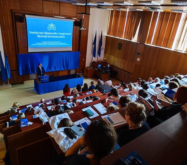 Održan I. tečaj o karcinomu pluća u Splitu