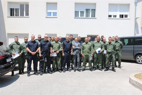 Započeo tečaj oživljavanja i zbrinjavanja ozlijeđenih osoba za policijske službenike