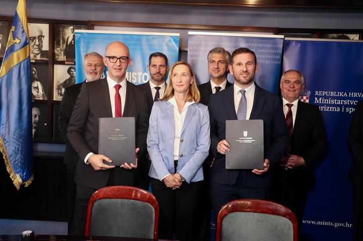 Potpisan ugovor o realizaciji Centra za pohranu i analizu podataka KBC-a Split